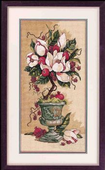 Urn Of Magnolias 13637 / Ваза с магнолиями