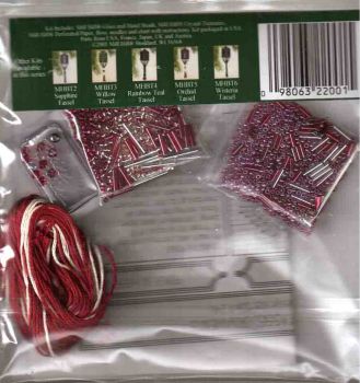 Plum Tassel MHBT1 / Сливовая гирлянда