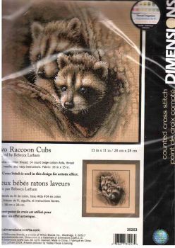 Two Raccoon Cubs 35253 / Два Детёныша Енота