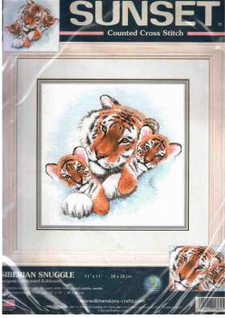 Siberian Snuggle Tigers 13695 / Уссурийские тигры