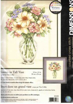 Flowers in Tall Vase 35228 / Цветы в высокой вазе