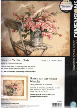 Roses on White Chair 35187 / Розы на белом стуле