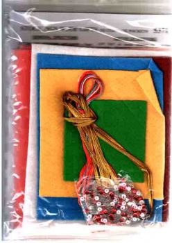 Stockings With Gifts Silverware Pockets 5371 / Карманы в виде сапожочков с подарками для сервировки стола