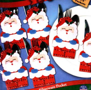 Santa in Chimney Silverware Pockets 5376 / Карманы в виде санты в дымоходе для сервировки стола
