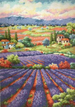 Fields of Lavender 70-35299 / Лавандовые поля