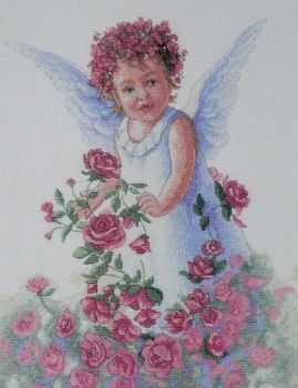 Rose Petal Angel 13729 / Ангел с розами