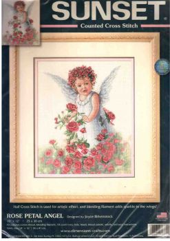 Rose Petal Angel 13729 / Ангел с розами
