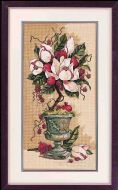 Urn Of Magnolias 13637 / Ваза с магнолиями